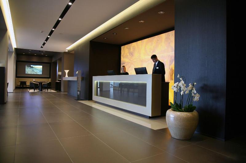 Ego Hotel - Lobi