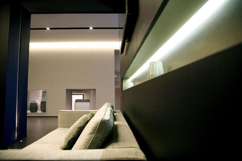 Ego Hotel - Lobi