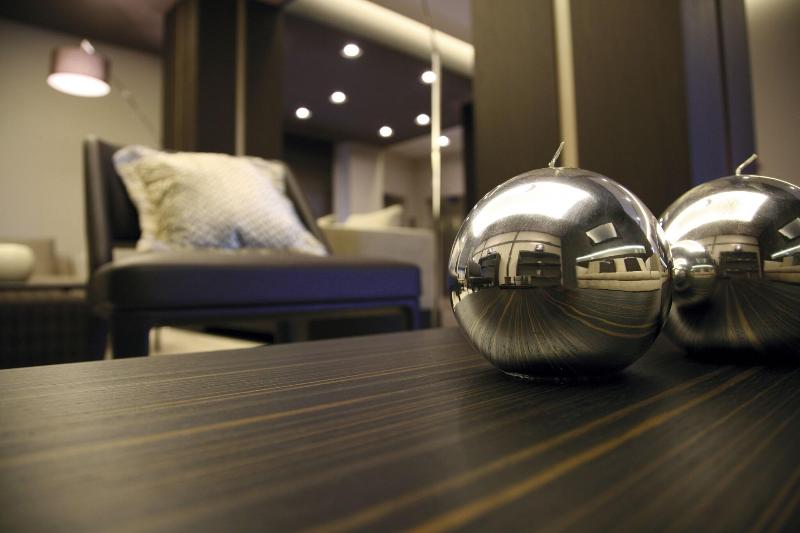 Ego Hotel - Lobi