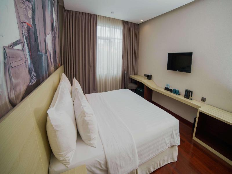 Four Star by Trans Hotel Bali - Oda