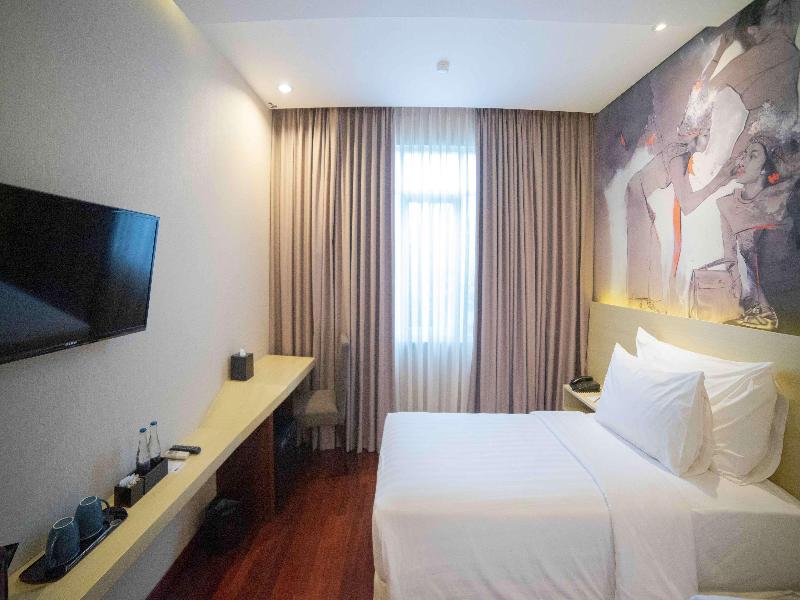 Four Star by Trans Hotel Bali - Oda