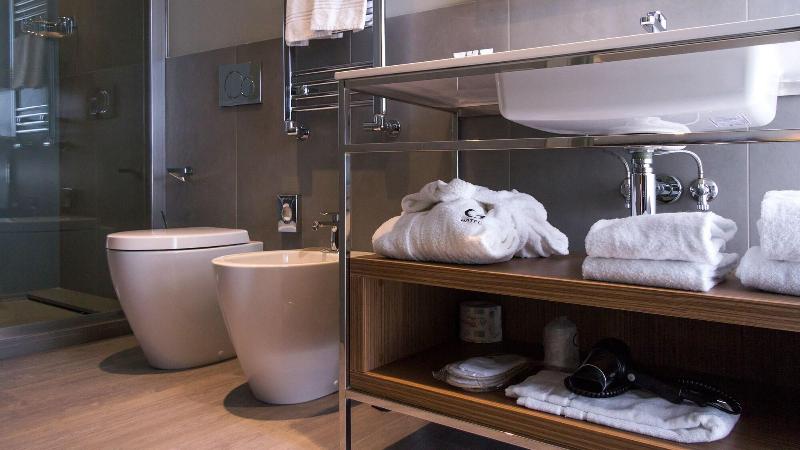 G Hotel Pescara - Oda