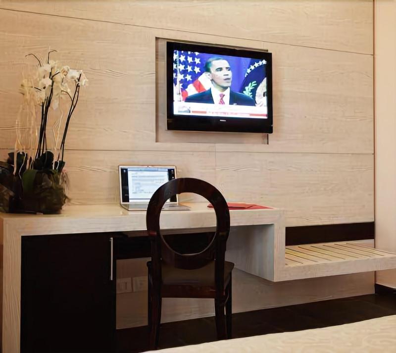 S Hotel - Oda