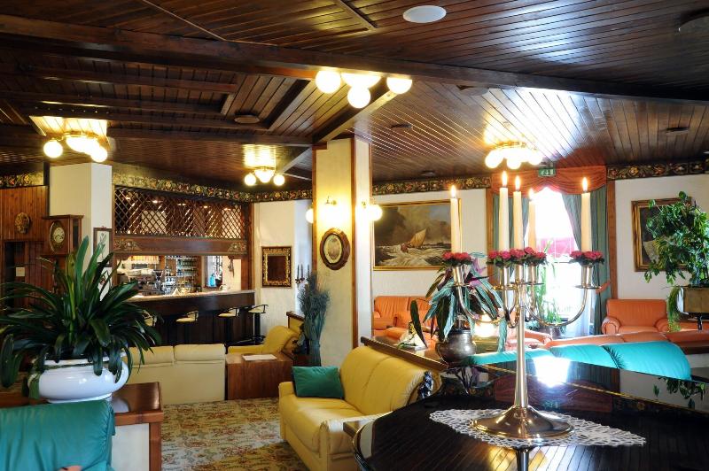 Grand Hotel Des Alpes - Bar