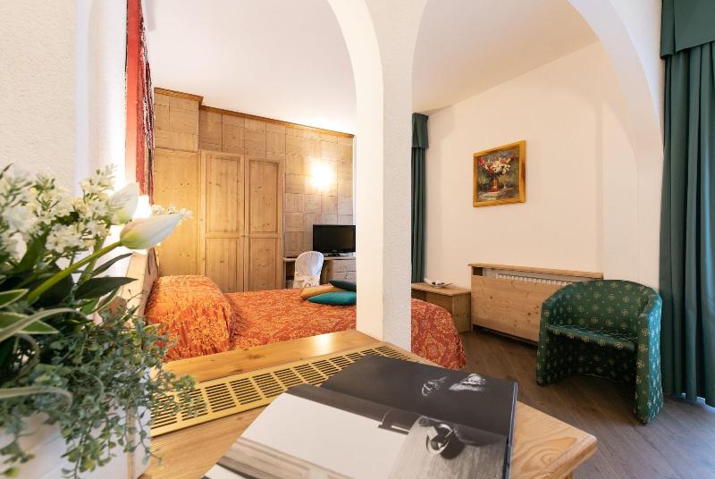 Grand Hotel Des Alpes - Oda