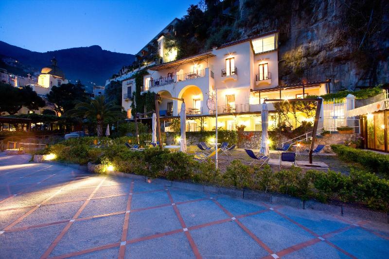 La Caravella Positano - Genel