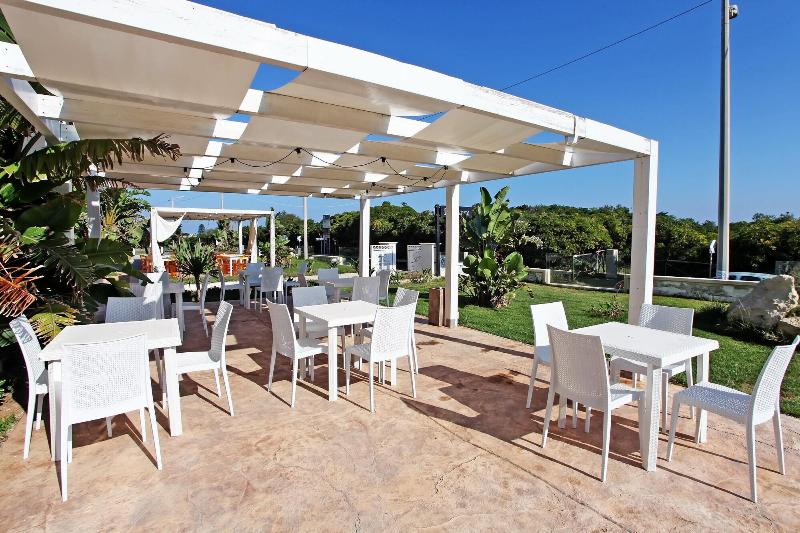Oasis Park - Bar