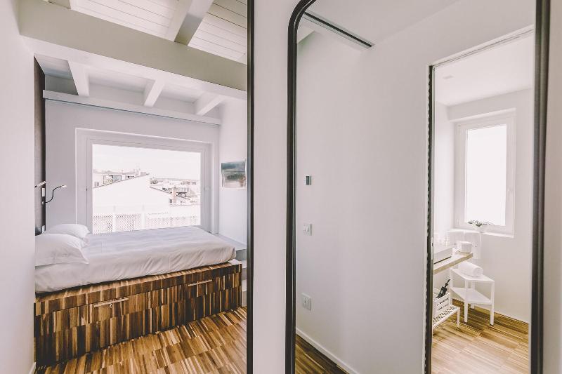 Suite 10 Home Design - Oda