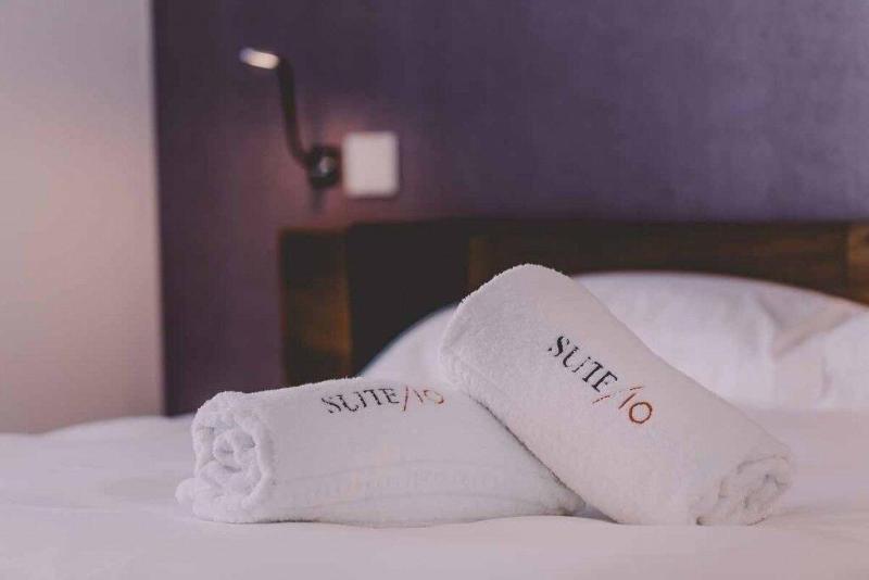 Suite 10 Home Design - Oda