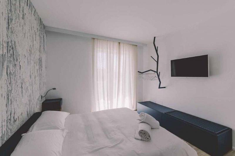 Suite 10 Home Design - Oda