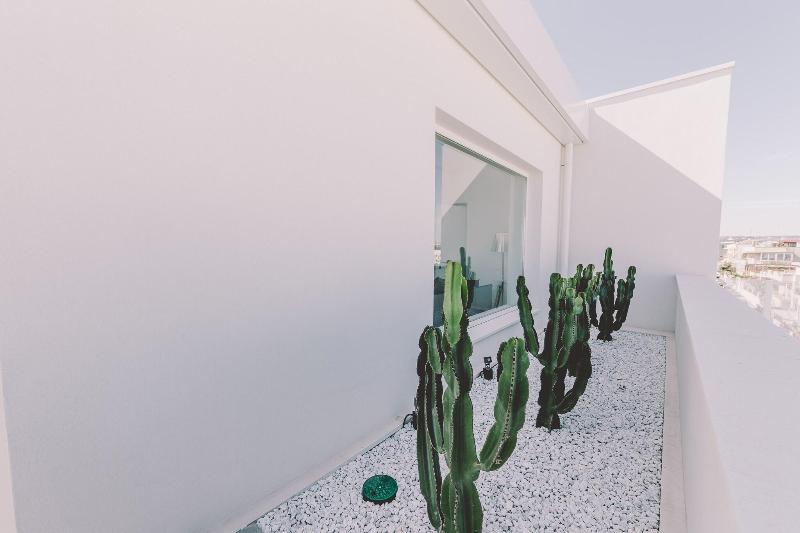 Suite 10 Home Design - Oda