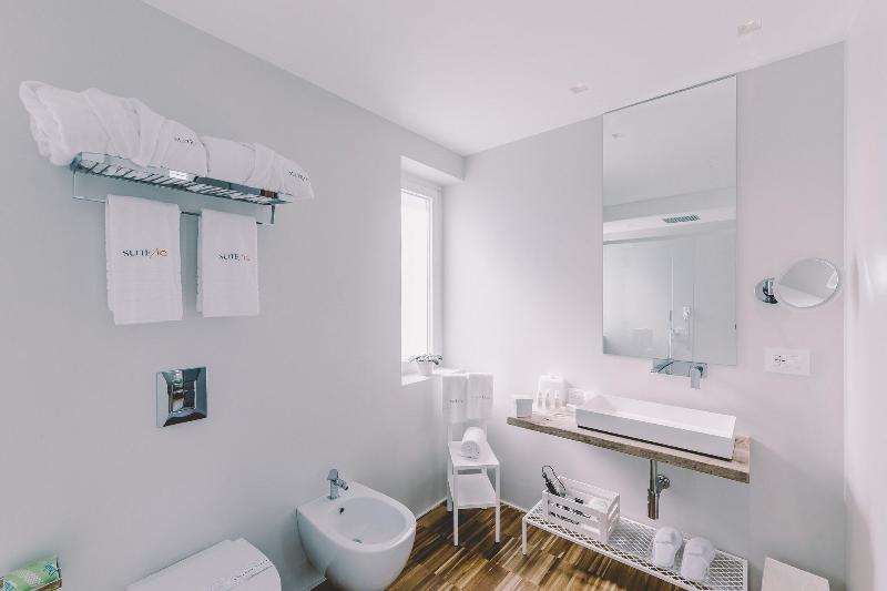 Suite 10 Home Design - Oda