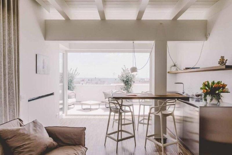 Suite 10 Home Design - Oda