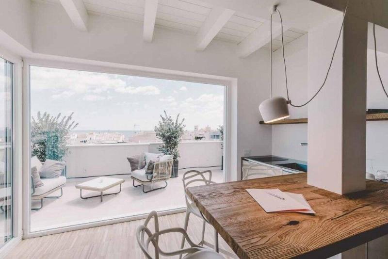 Suite 10 Home Design - Oda