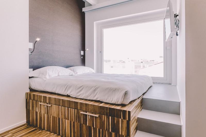Suite 10 Home Design - Oda