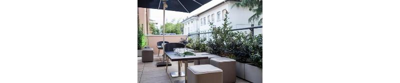 Metropol Ceccarini Suite - Restoran