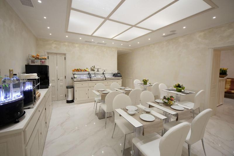 Maison Tritone - Restoran