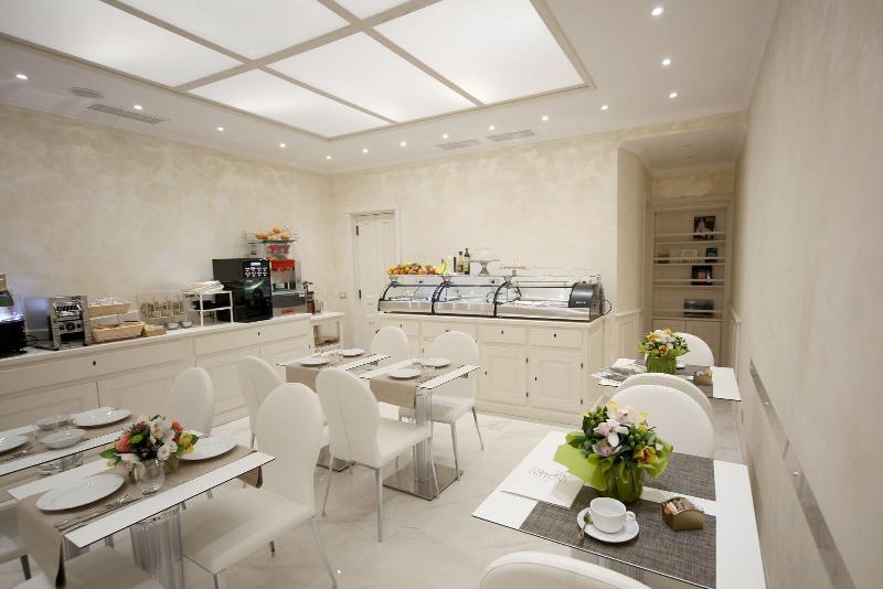 Maison Tritone - Restoran