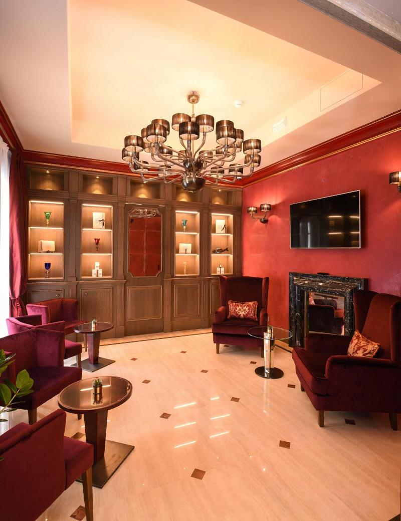 Santa Croce Boutique Hotel - Lobi