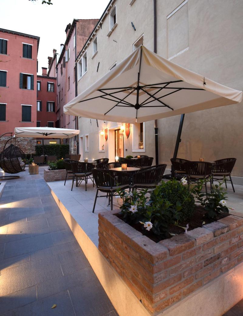 Santa Croce Boutique Hotel - Genel