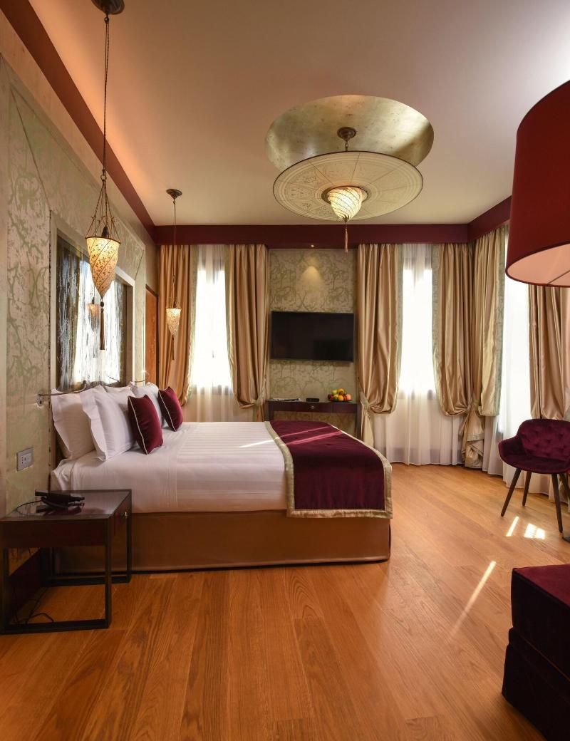 Santa Croce Boutique Hotel - Oda
