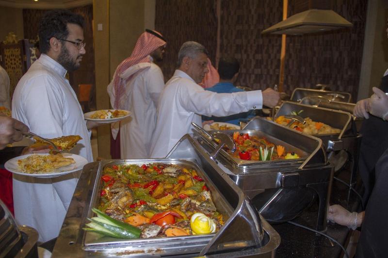 Al Borg Al Watheer - Restoran