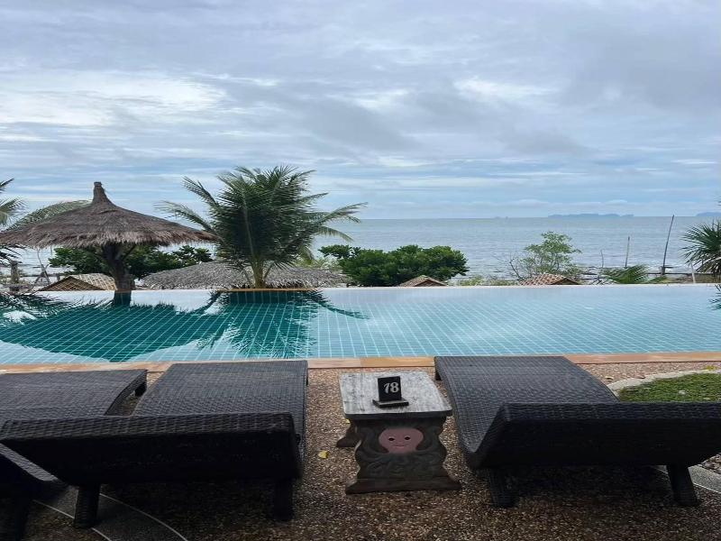 Coco Cape Lanta Resort - Havuz