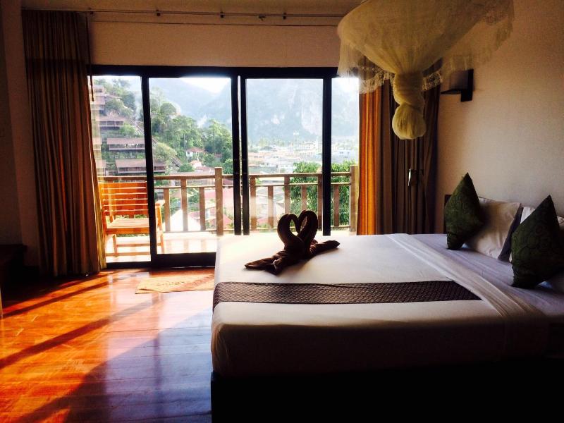 Phitarom Phi Phi Resort - Oda