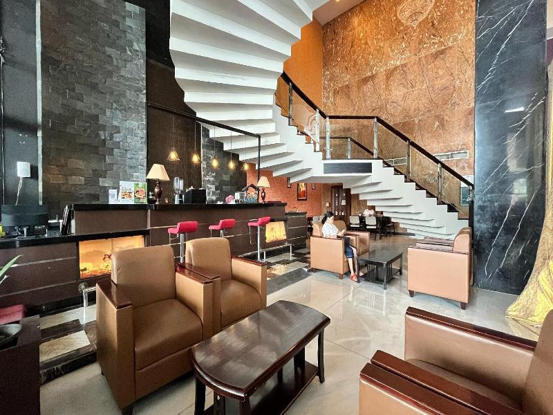 Grand Antares Hotel - Lobi