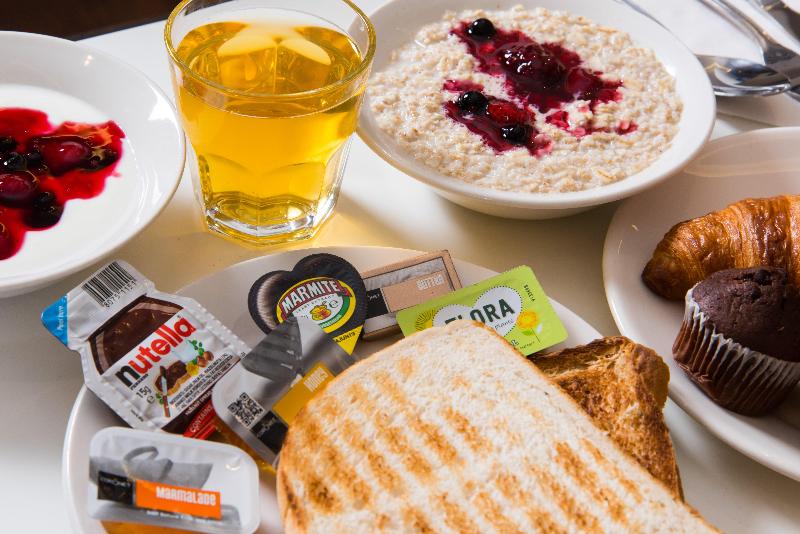 Holiday Inn Express London - Vauxhall Nine Elms - Restoran
