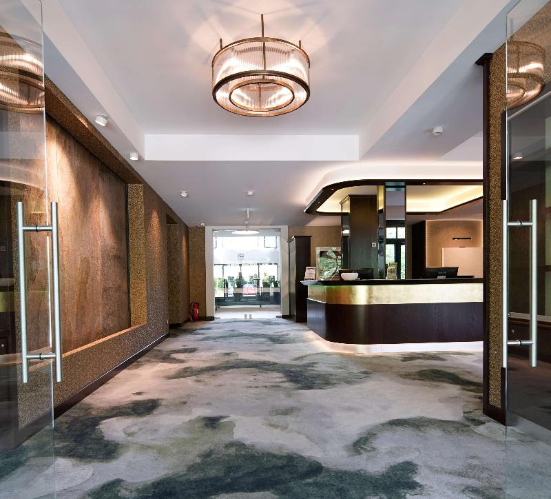 Essensio Hotel Düsseldorf Erkrath - Lobi