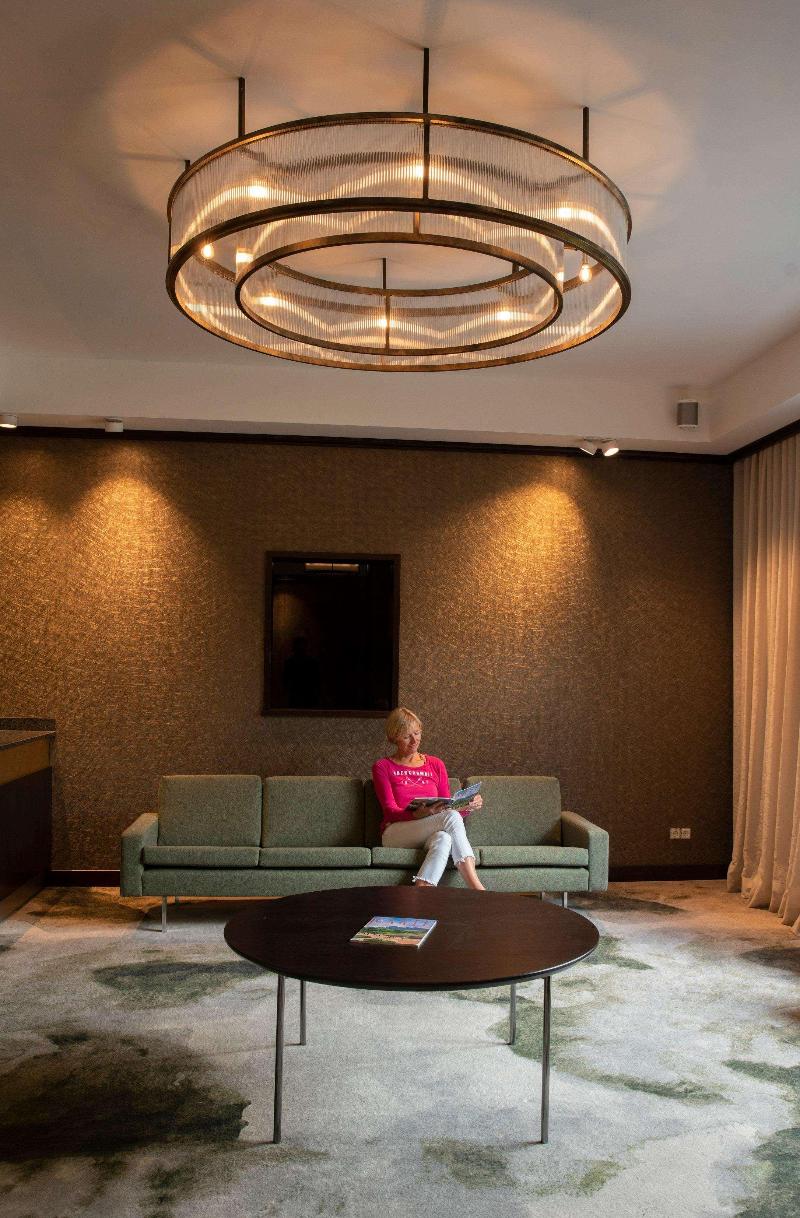 Essensio Hotel Düsseldorf Erkrath - Lobi