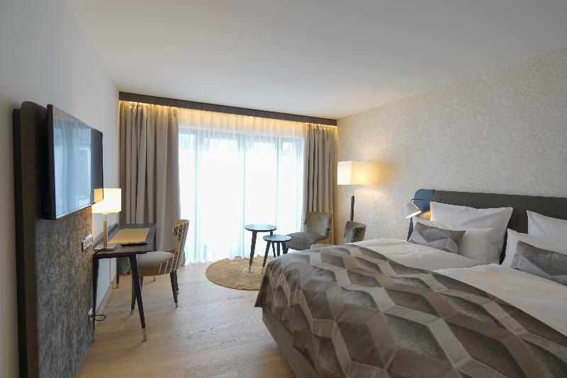 Essensio Hotel Düsseldorf Erkrath - Oda