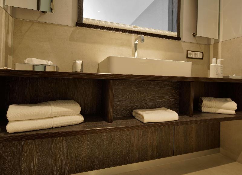 Essensio Hotel Düsseldorf Erkrath - Oda