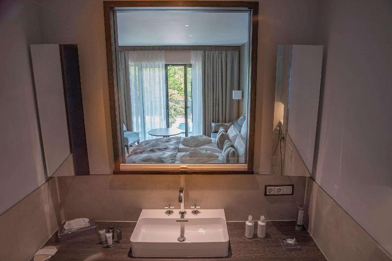Essensio Hotel Düsseldorf Erkrath - Oda