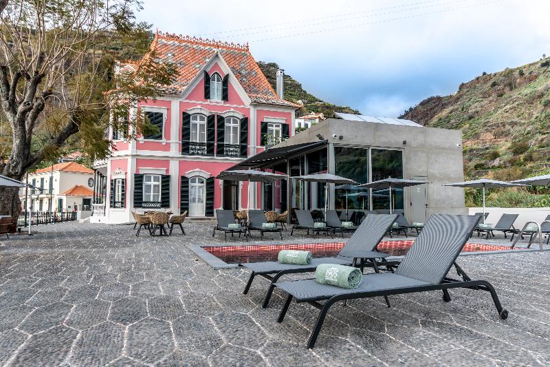 1905 Zinos Palace - Havuz