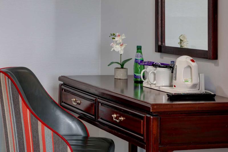 Best Western Stoke on Trent City Centre Hotel - Genel