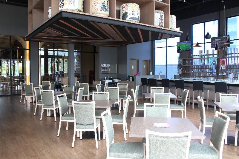 Swiss-Belinn Cikarang - Bar