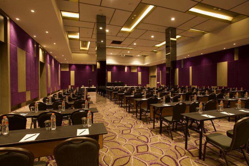 Swiss-Belinn Cikarang - Toplantı