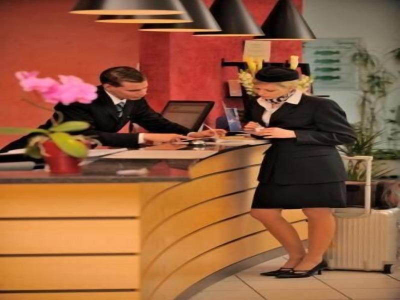 Euro Park Hotel - Lobi