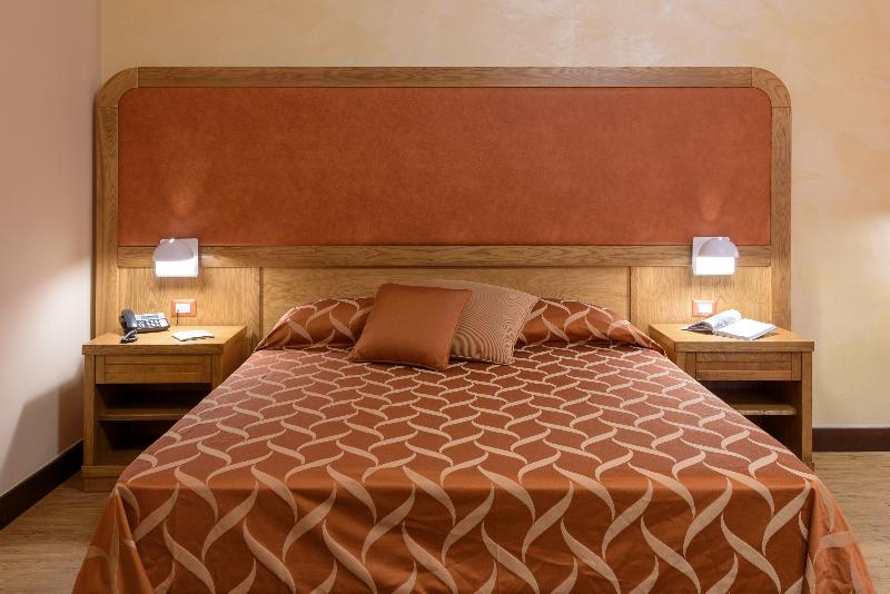 Leone De Castris Wine Hotel - Oda