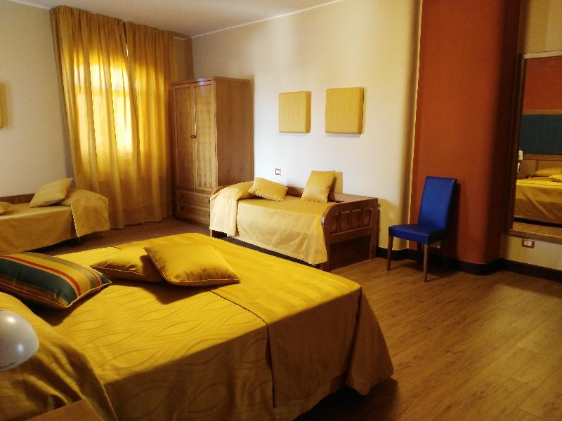 Leone De Castris Wine Hotel - Oda