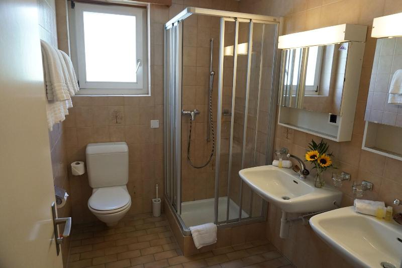 Spengler Hostel - Oda