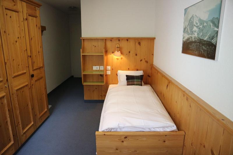 Spengler Hostel - Oda