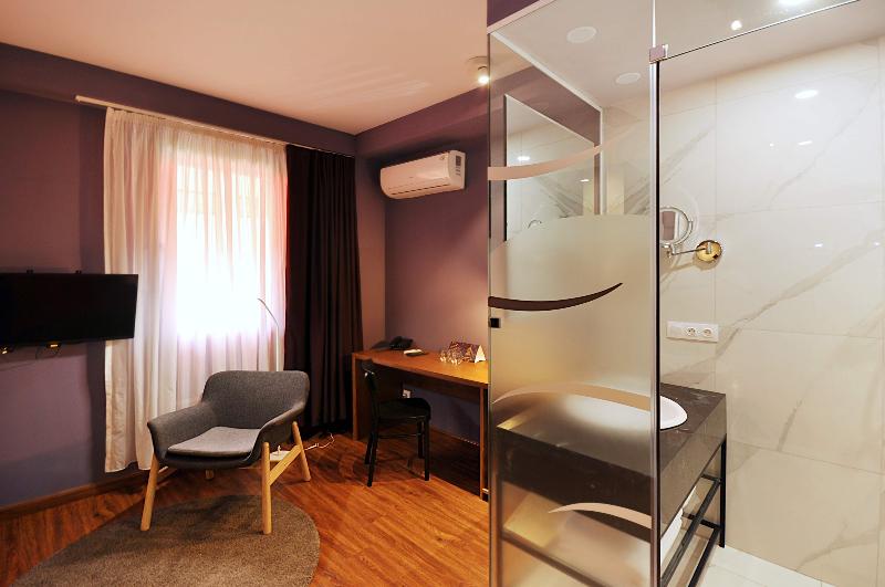 Elle Boutique Hotel - Oda