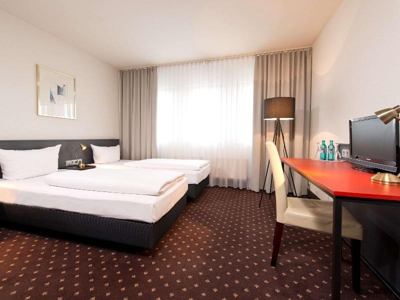 Achat Hotel Hockenheim - Oda