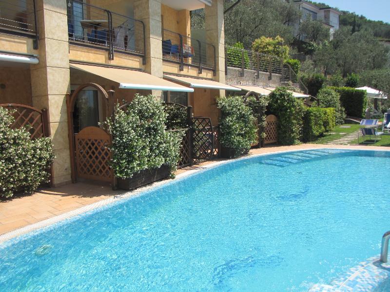 Hotel Rosmari - Havuz