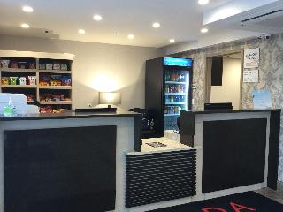 Ramada By Wyndham Bronx Terminal fotoÄŸrafÄ±