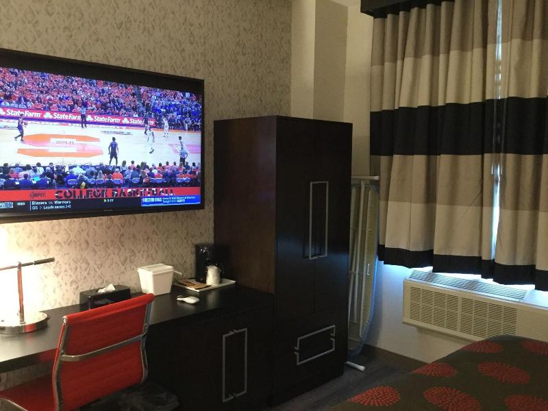 Ramada By Wyndham Bronx Terminal - Oda