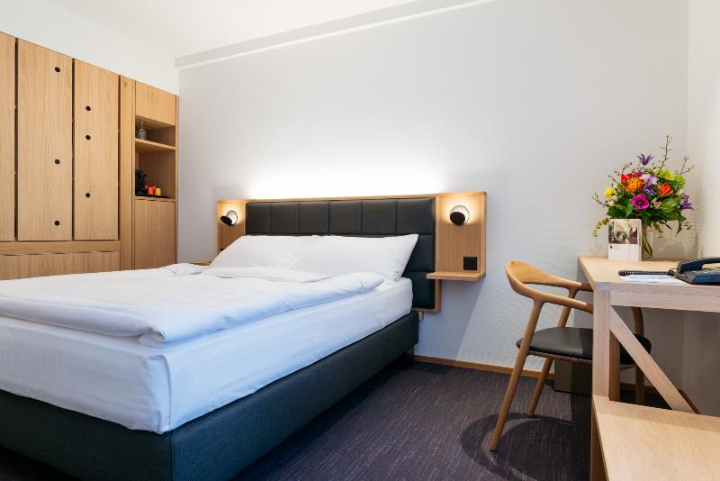 Limehome Basel Münzgasse - Oda